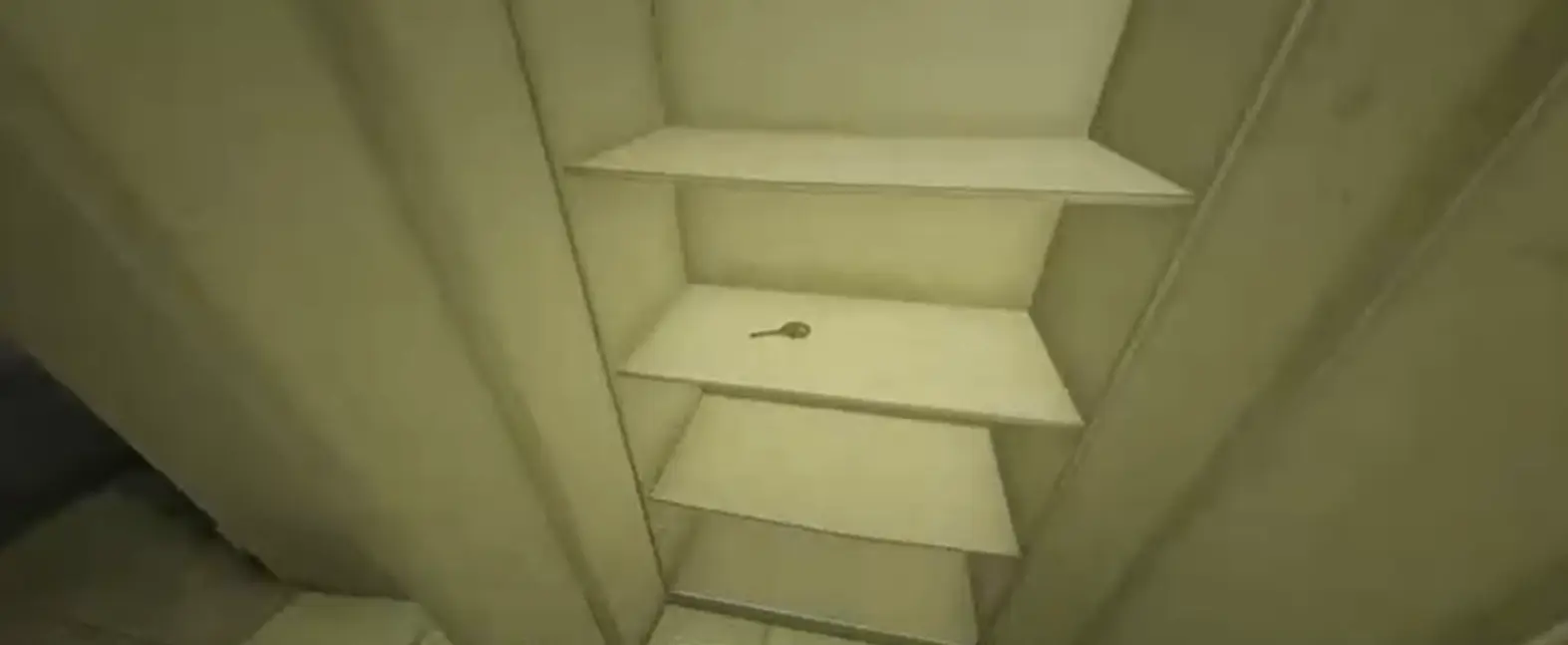 Escape the Backrooms: Level 1 - Collecting the Keys (Parking Garage)