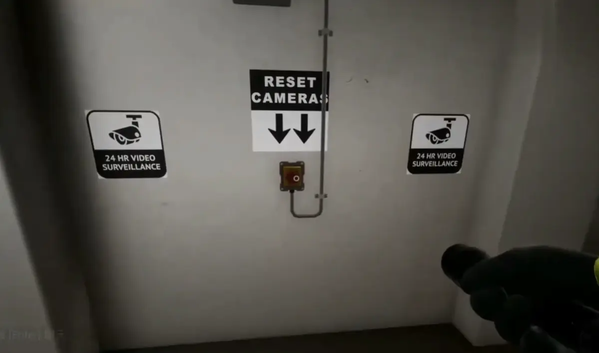Escape the Backrooms: Level 4 - The Security Cameras
